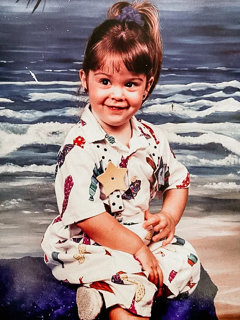 An old photo of a kid